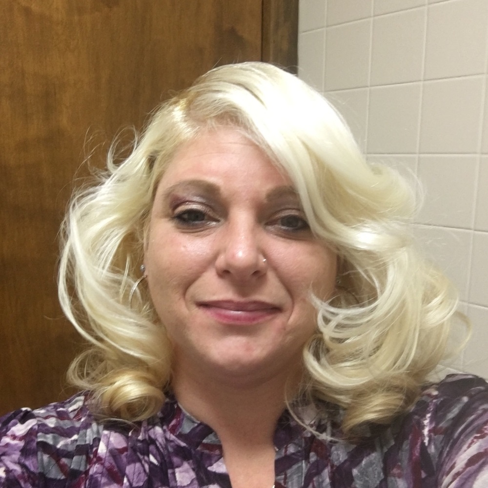 Meet your Posher, Gina